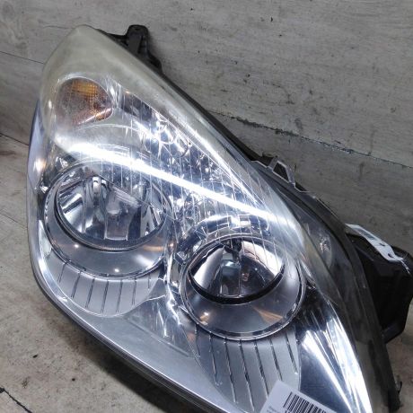 fara-peredniaia-pravaia-opel-astra-h-art-96323-big-5