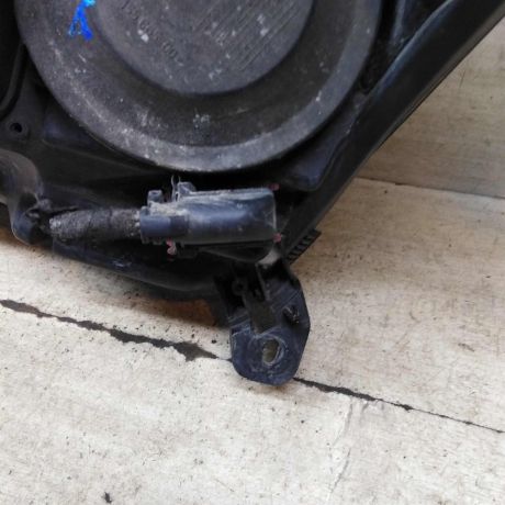 fara-peredniaia-pravaia-opel-astra-h-art-96324-big-5