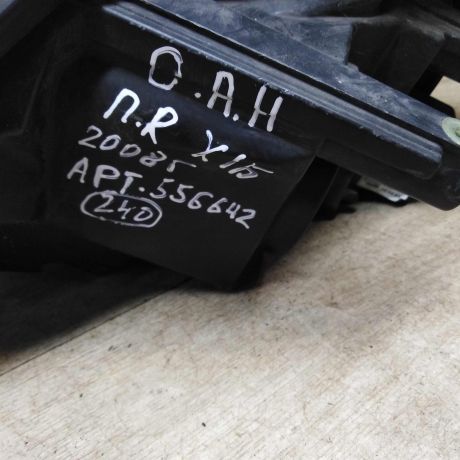 fara-peredniaia-pravaia-opel-astra-h-art-96324-big-1