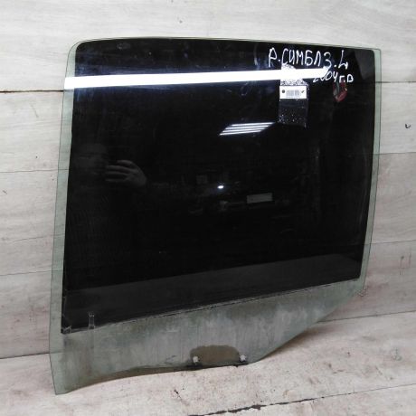 steklo-dveri-zadnee-levoe-renault-clio-2-renault-symbol-i-art-96645-big-0