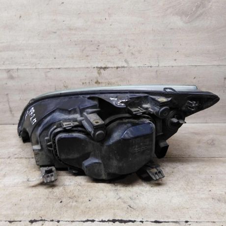 fara-peredniaia-pravaia-ford-focus-2-art-96962-big-4