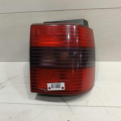fonar-zadnii-pravyi-volkswagen-passat-b4-universal-art-97052-big-0