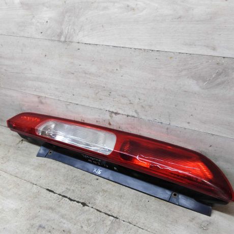 fonar-zadnii-pravyi-defekty-ford-focus-2-xetcbek-dorestailing-art-97089-big-0