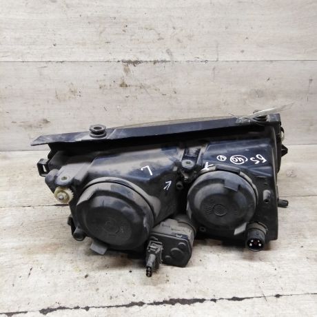 fara-peredniaia-levaia-volkswagen-passat-b5-art-97453-big-7