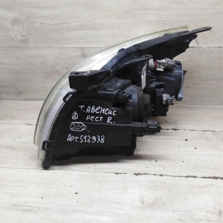 fara-peredniaia-pravaia-toyota-avensis-t25-rest-art-97457-big-2