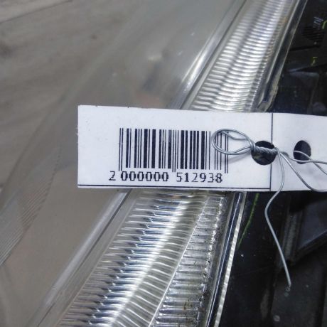 fara-peredniaia-pravaia-toyota-avensis-t25-rest-art-97457-big-4