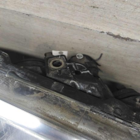 fara-peredniaia-pravaia-renault-megane-ii-dorestailing-art-97667-big-3