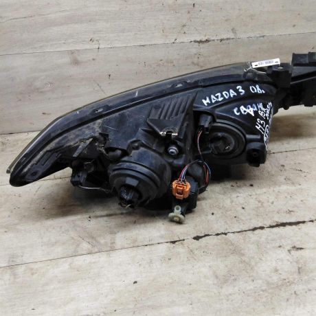 fara-peredniaia-leva-mazda-3-bk-sedan-art-98023-big-1