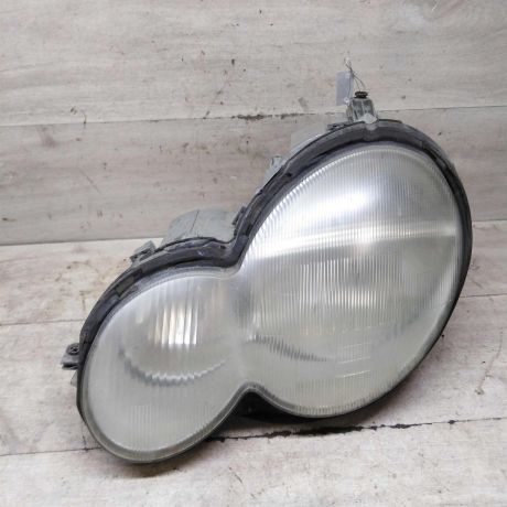 fara-peredniaia-levaia-mercedes-c-klass-w203-kupe-art-98085-big-0