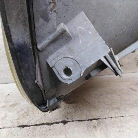 fara-peredniaia-levaia-mercedes-c-klass-w203-kupe-art-98085-big-5