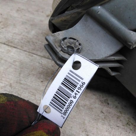 fara-peredniaia-pravaia-mercedes-c-klass-w203-kupe-art-98148-big-2