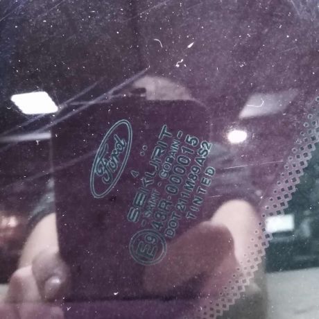 steklo-gluxoe-zadnee-levoe-sedan-ford-focus-i-art-98240-big-2