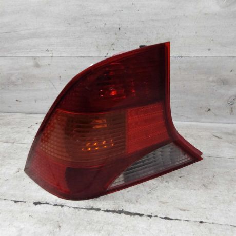 fonar-zadnii-levyi-ford-focus-i-art-98256-big-1