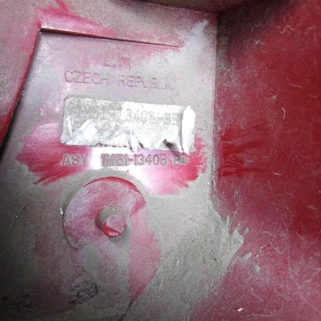 fonar-zadnii-levyi-ford-focus-i-art-98256-big-6