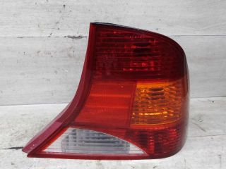 fonar-zadnii-pravyi-ford-focus-i-art-98311