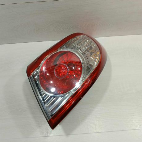 fonar-zadnii-pravyi-hyundai-santa-fe-ii-art-98526-big-0