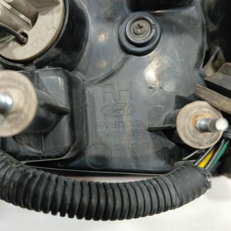 fonar-zadnii-pravyi-hyundai-santa-fe-ii-art-98526-big-3