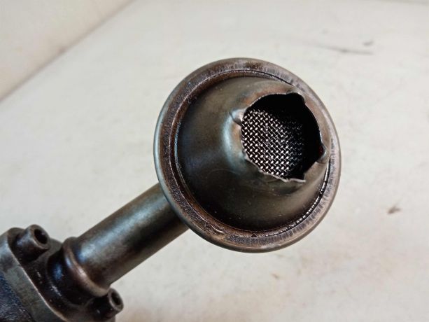 nasos-maslianyi-volkswagen-passat-b3-18-volkswagen-passat-b4-volkswagen-golf-3-audi-80-b3-audi-100-c3-art-31008-big-1