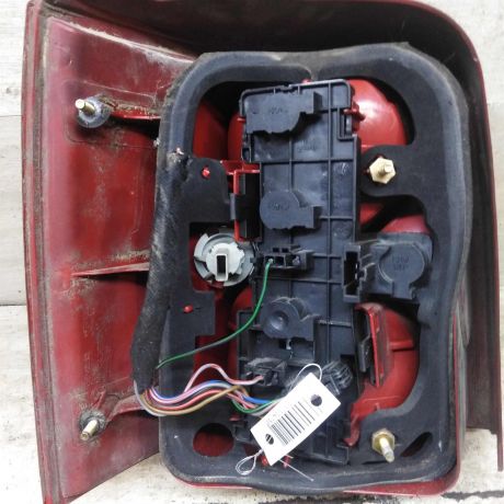 fonar-zadnii-pravyi-volkswagen-passat-b5-gp-universal-art-99265-big-5