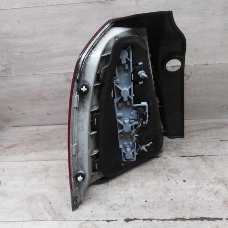 fonar-zadnii-pravyi-opel-zafira-b-rest-defekt-art-99285-big-6