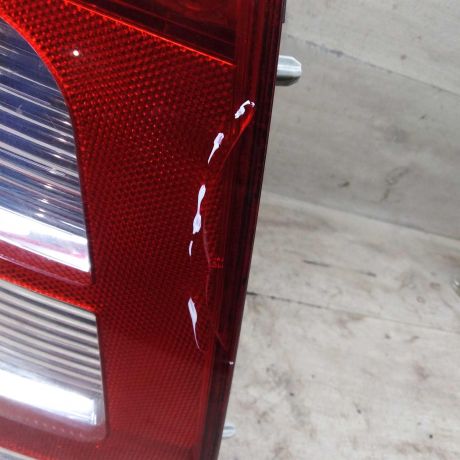 fonar-zadnii-pravyi-opel-zafira-b-rest-defekt-art-99285-big-7