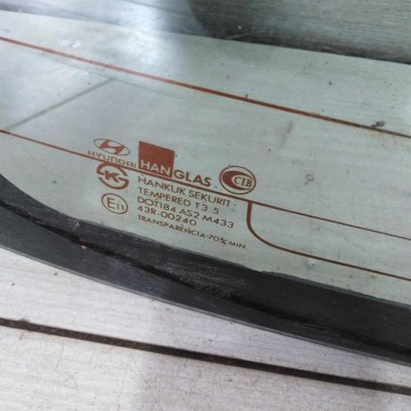 steklo-zadnee-hyundai-matrix-art-99362-big-3