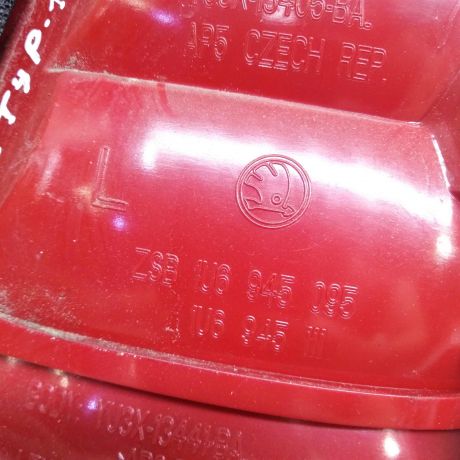 fonar-zadnii-levyi-skoda-octavia-i-a4-restailing-art-99384-big-4