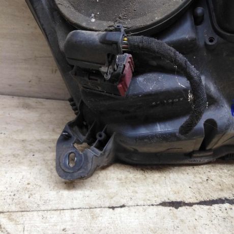 fara-peredniaia-levaia-opel-astra-h-art-99396-big-2