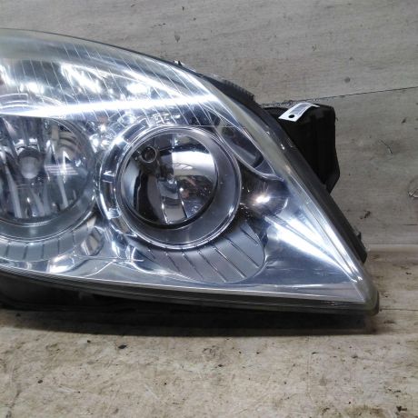 fara-peredniaia-pravaia-opel-astra-h-art-99398-big-7