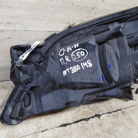 fara-peredniaia-pravaia-opel-astra-h-art-99399-big-4