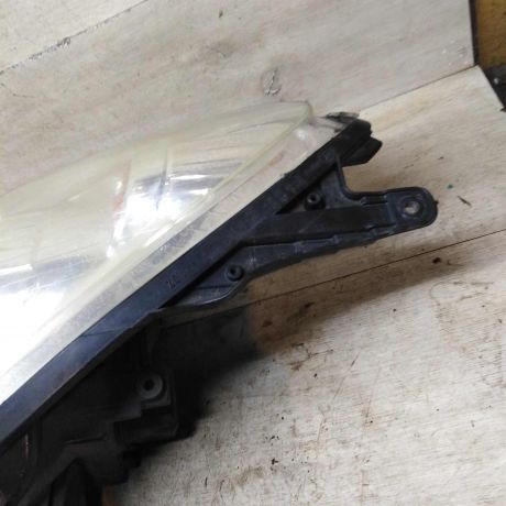 fara-peredniaia-pravaia-opel-astra-h-art-99399-big-6