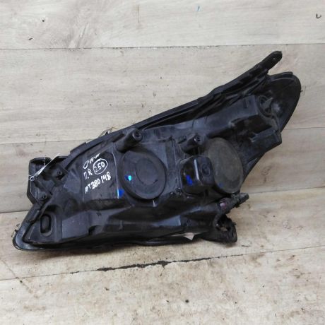 fara-peredniaia-pravaia-opel-astra-h-art-99399-big-7