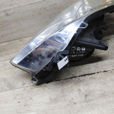 fara-peredniaia-pravaia-opel-astra-h-art-99399-big-8