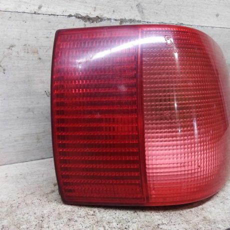 fonar-zadnii-pravyi-audi-80-b4-sedan-art-99402-big-7