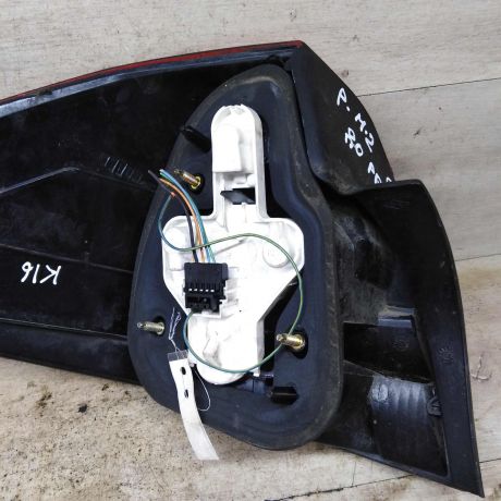 fonar-zadnii-pravyi-renault-megane-ii-dorestailing-sedan-art-99406-big-1