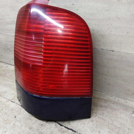 fonar-zadnii-pravyi-volkswagen-sharan-rest-art-99616-big-5