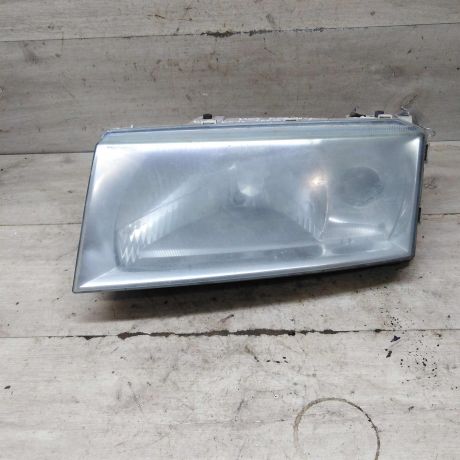 fara-peredniaia-levaia-skoda-octavia-i-a4-defekty-art-99997-big-0