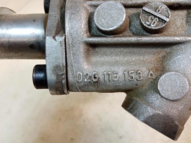 nasos-maslianyi-audi-80-b4-20-abt-abk-aae-2e-audi-100-c4-art-31025-big-3
