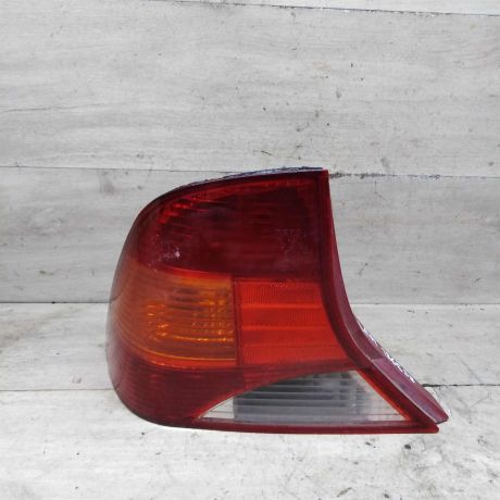 fonar-zadnii-levyi-ford-focus-i-restailing-art-100031-big-0