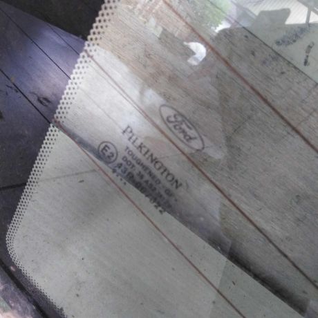 steklo-zadnee-s-obogrevom-ford-focus-i-sedan-art-100114-big-2