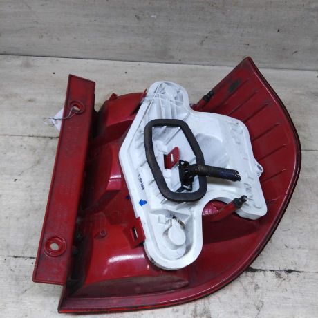 fonar-zadnii-levyi-skoda-yeti-i-art-100231-big-2