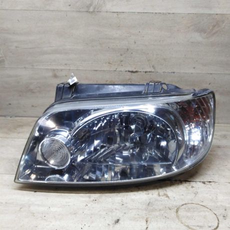 fara-peredniaia-levaia-hyundai-matrix-dorestailing-art-100251-big-0