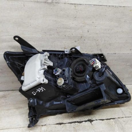 fara-peredniaia-levaia-toyota-avensis-t25-art-100268-big-2