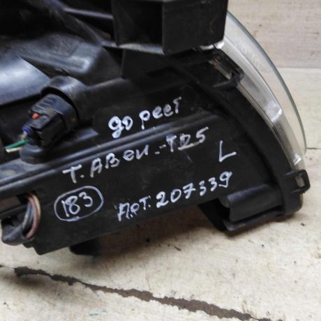 fara-peredniaia-levaia-toyota-avensis-t25-art-100268-big-3