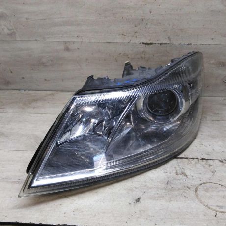 fara-peredniaia-levaia-skoda-octavia-a5-rest-art-100279-big-2