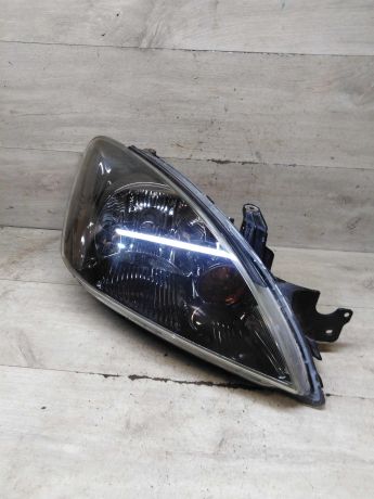 fara-peredniaia-pravaia-mitsubishi-lancer-9-art-100344-big-1