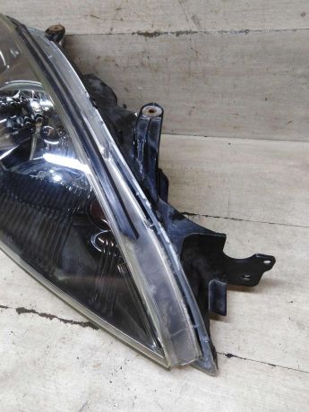 fara-peredniaia-pravaia-mitsubishi-lancer-9-art-100344-big-4