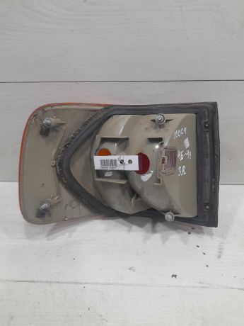 fonar-zadnii-pravyi-audi-100-c4-art-100718-big-4