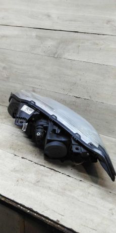 fara-peredniaia-pravaia-renault-laguna-iii-art-100801-big-6