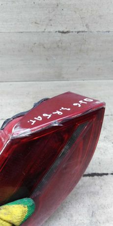 fonar-zadnii-pravyi-volkswagen-jetta-vi-defekt-art-100929-big-2